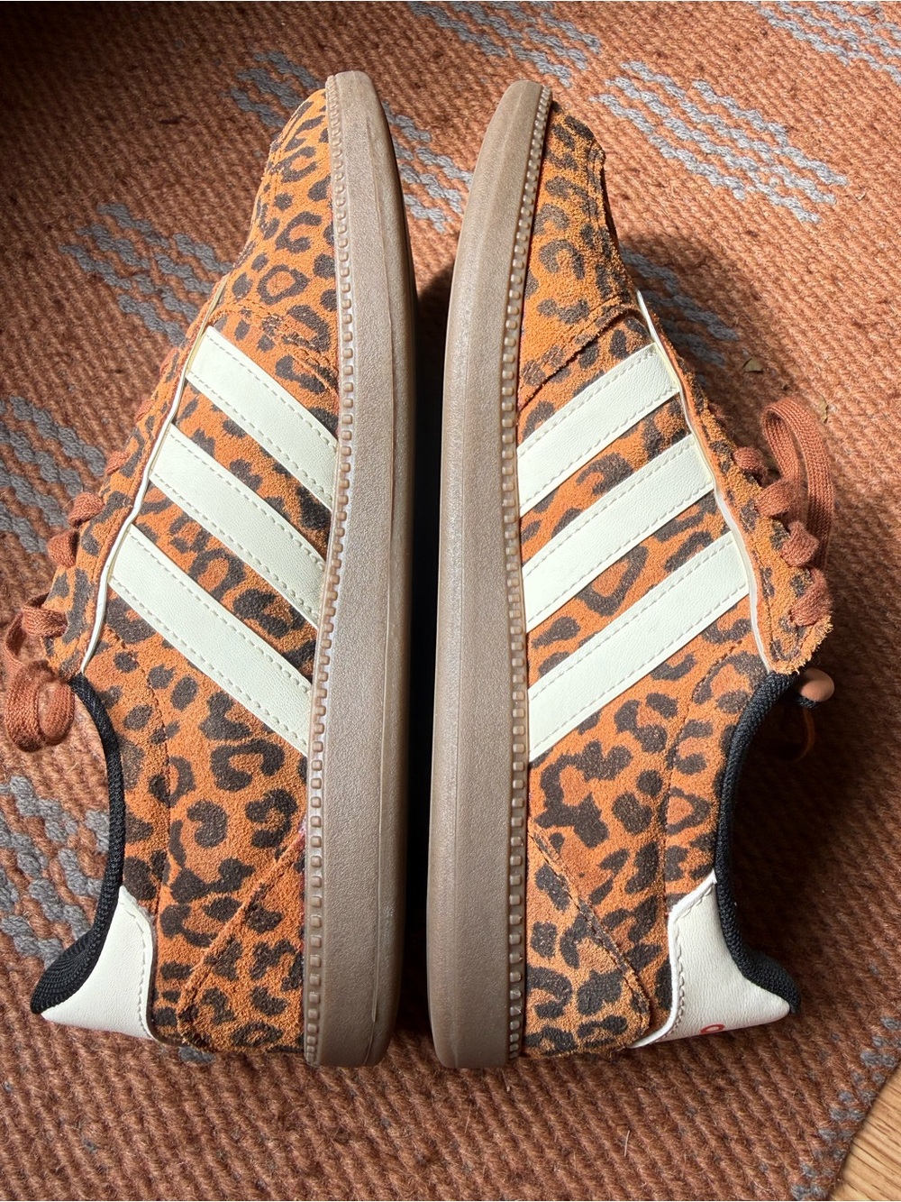 Leopard sambas - Picture 5 of 6